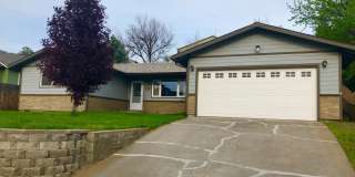 Lovely 3-Bedroom in a Great Neighborhood! Gallery 1