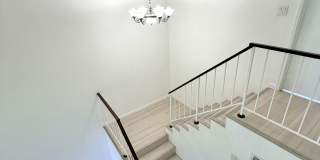 716 Nina Lane Gallery 15