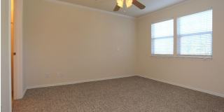 2-bedroom 1 bath available in midtown! Gallery 49
