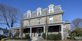 10 Pell Street Gallery 1