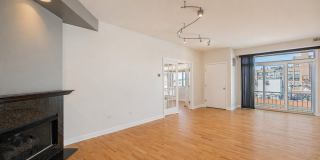 680 N GREEN Street Gallery 7