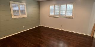 4613 28th Street Gallery 9