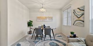 3bd/2.5ba Bellevue Condo Gallery 12