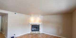 Wonderful apartment available with 2 primary bedrooms Gallery 5