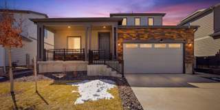 Stunning 4BR House in Parker Gallery 1