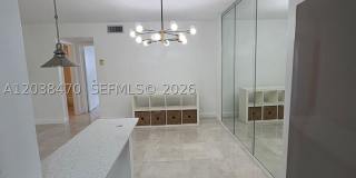 541 Blue Heron Dr Gallery 19