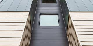 The Oliveen Gallery 23