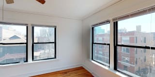 1440 E. 52nd Street Gallery 9