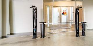 605 West End Gallery 40