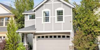 Available Mid-August | Bend | River Canyon Estates Gallery 1