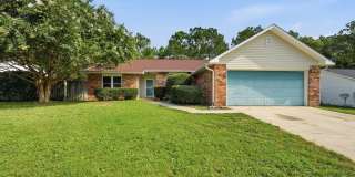 Your Own Backyard Oasis – 3 Bedroom Pool Home in South Crestview! Gallery 3