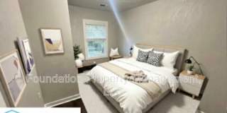 1371 East Trigg Avenue Gallery 12