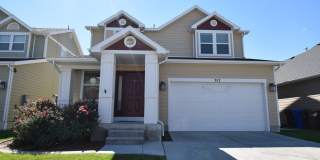 5 Bed 3.5 Bath House next to TopGolf!!! Gallery 1
