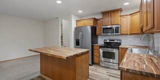 Move in SPECIAL $500 off your first month's rent!!! Gallery 1