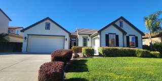 Wonderdful 3 Bedroom + Den, 2.5 Bathroom Home in Elk Grove Wonderdful 3 Bedroom + Den, 2.5 Bathroom Home in Elk Grove Gallery 1