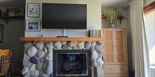 Lakefront Two Bedroom Two Bath Condo in Dillon Gallery 1