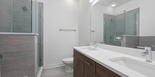 1952 W Ohio Street Gallery 18