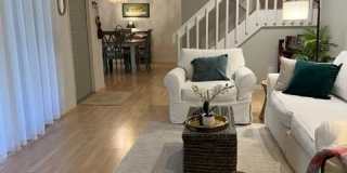 301 SE Castle Court Gallery 4