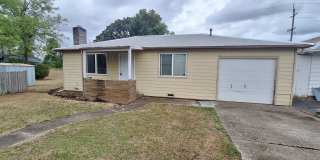 255 SE Bridgeway Ave. Gallery 1