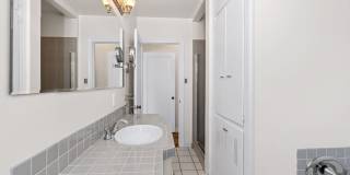 Downtown Napa 3 bed 2 bath single level home Gallery 18