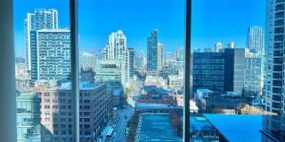 150 W Kinzie St Gallery 7