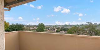Woodlands South - La Jolla Townhome Gallery 19