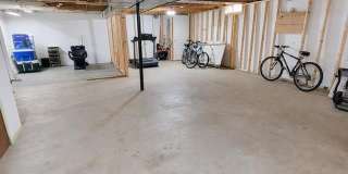 3621 Bates Drive Gallery 21
