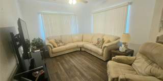 1011 TROPICAL Avenue NW Gallery 13
