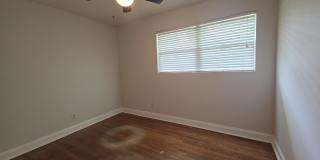 627 GROVE PARK Boulevard Gallery 10
