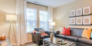 Uptown East Gallery 4