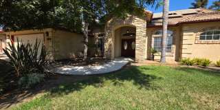 3 bedroom 2 bathroom in a desirable SE Visalia neighborhood! 3 bedroom 2 bathroom in a desirable SE Visalia neighborhood! Gallery 1