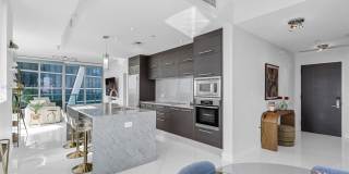 900 Biscayne Boulevard Gallery 1