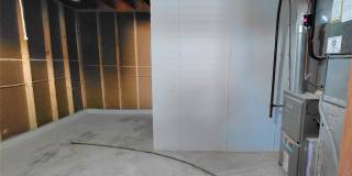 874 Hollyridge Drive Gallery 28