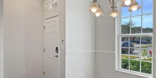 2 Bedroom Townhome in Riverview Gallery 1
