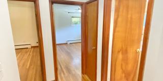 3 Bedroom House South End Neighborhood Burlington Available in September 5th! Gallery 10