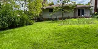 3 Bedrooms One Floor Ranch House with 2 car attached garage in Lyndhurst Gallery 43