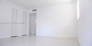 1226 SW 30th Ave Gallery 10