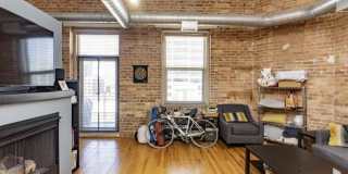 420 S Clinton Gallery 2