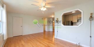 Lake View Apartment in a Peaceful Park Ridge Community Lake View Apartment in a Peaceful Park Ridge Community Gallery 4