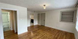Recently Renovated 2 Bedroom Apartment in Duckpond Gallery 4