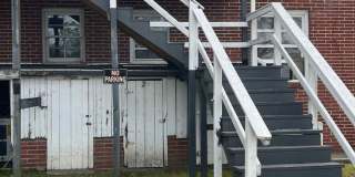 1701-4 Queens Rd. Gallery 1