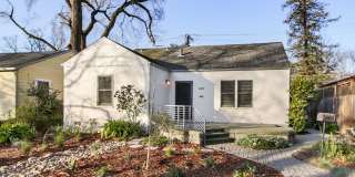 Downtown Davis Cottage Gallery 1