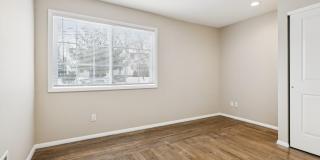 60 Marwood Road N unit: B 60 Marwood Road N unit: B Gallery 16