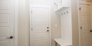 595 E L Ives Drive Gallery 29