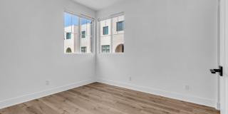 2923 Exposition Pl, #2 Gallery 19