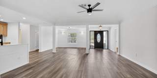 1012 W Camino Real Gallery 12