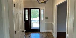493 Kingsford Drive Gallery 4