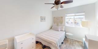 Short or Long Term Rental | ROOFTOP VIEWS! Gallery 11