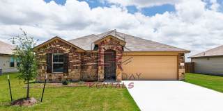 Beautiful Home Awaits you! Gallery 1