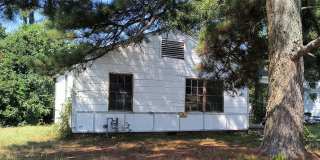 1734 East Circle Drive Gallery 1